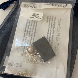 Vantel loving embrace necklace